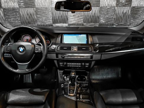 Used 2014 BMW 550i Sedan RWD image 16