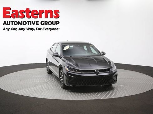 Used 2025 Volkswagen Jetta Sport FWD image 50