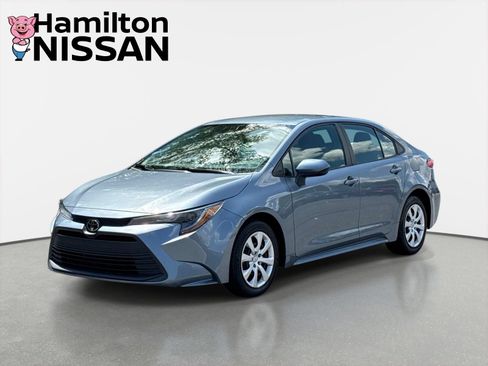 Used 2024 Toyota Corolla LE FWD image 5