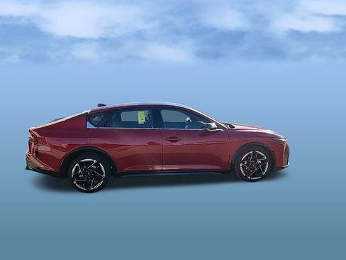 Used 2025 Kia K4 GT-Line w/ GT-Line Premium Package image 7