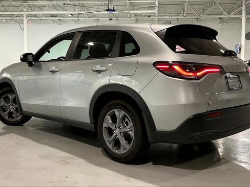 Used 2026 Honda HR-V LX image 3