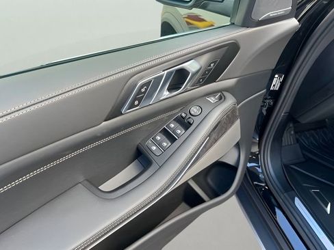 Used 2026 BMW X5 xDrive40i image 11