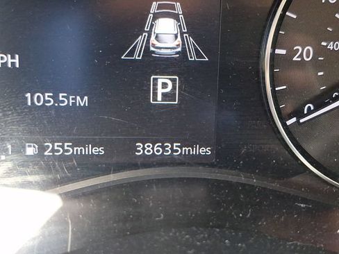 Certified 2022 Nissan Kicks SR w/ Premium Package FWD image 13