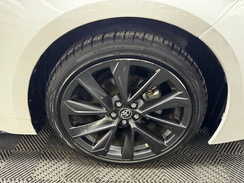 Used 2024 Toyota Corolla SE FWD image 18