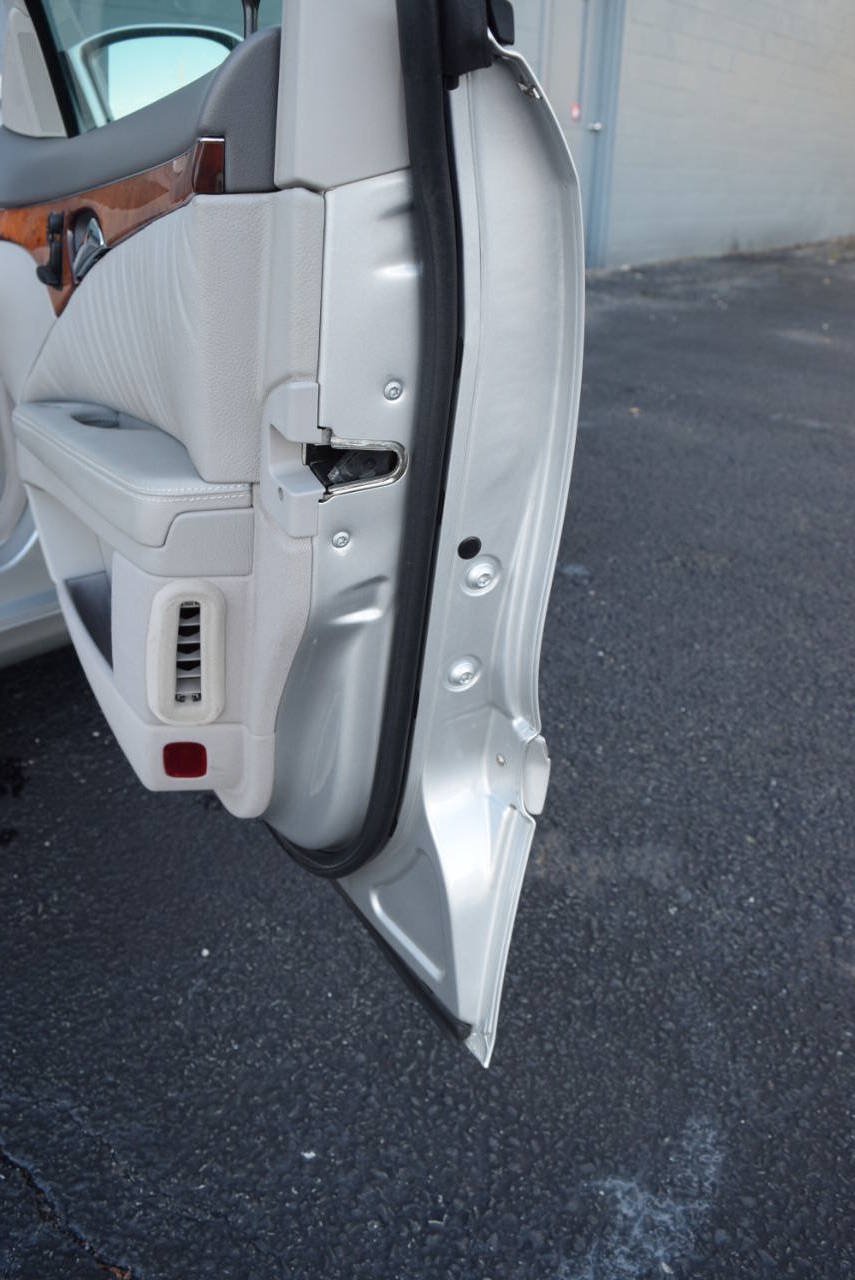 Used 2004 Mercedes-Benz E 500 Sedan image 51