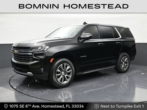 Used 2024 Chevrolet Tahoe LT RWD image 1