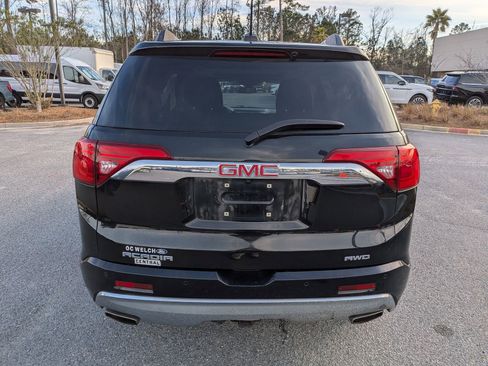 Used 2018 GMC Acadia Denali w/ Technology Package image 5
