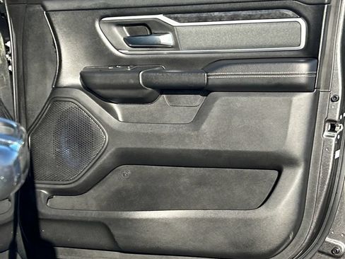 Used 2022 RAM 1500 Big Horn AWD/4WD image 25