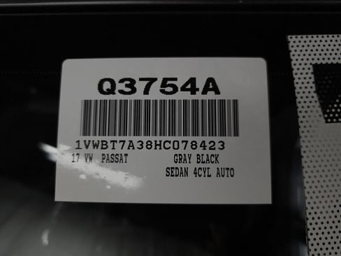 Used 2017 Volkswagen Passat 1.8T SE image 30