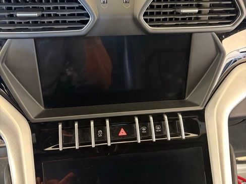 Used 2019 Lamborghini Urus AWD/4WD image 30