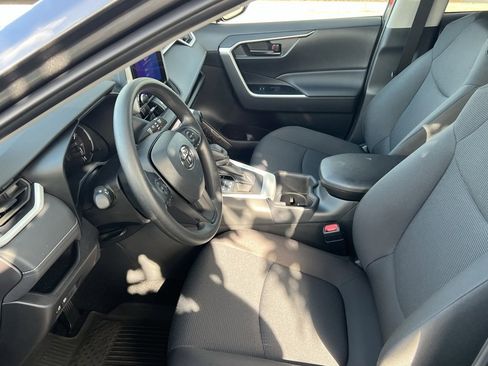 Certified 2025 Toyota RAV4 LE image 15