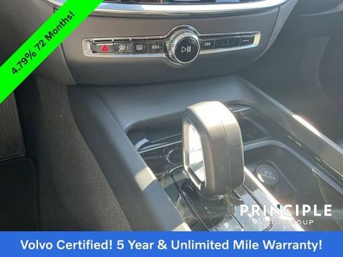Certified 2024 Volvo S60 B5 Core image 19