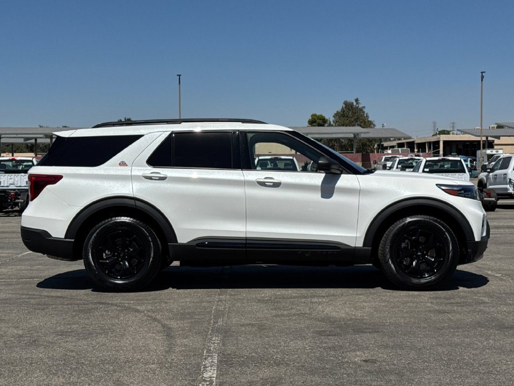 Certified 2022 Ford Explorer Timberline AWD/4WD image 2