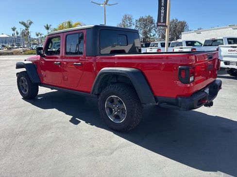 Used 2022 Jeep Gladiator Rubicon w/ Trailer Tow Package AWD/4WD image 10
