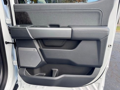 New 2026 Ford F350 Lariat image 18