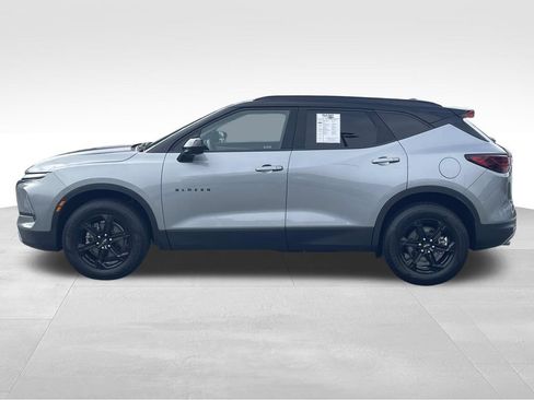 Used 2023 Chevrolet Blazer LT w/ Convenience Package FWD image 7