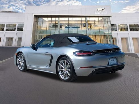 Used 2018 Porsche 718 Boxster image 7