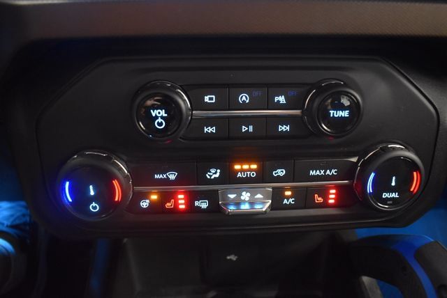 Used 2022 Ford Bronco Outer Banks AWD/4WD image 24