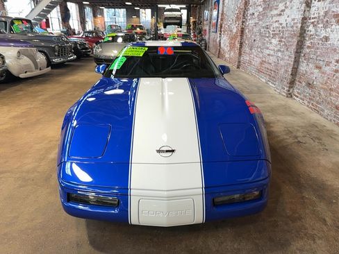 Used 1996 Chevrolet Corvette Coupe image 7