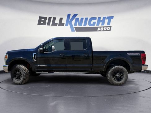 Used 2021 Ford F250 Lariat w/ Tremor Off-Road Package AWD/4WD image 2