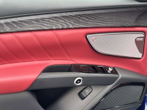 New 2026 Maserati Grecale Modena image 12