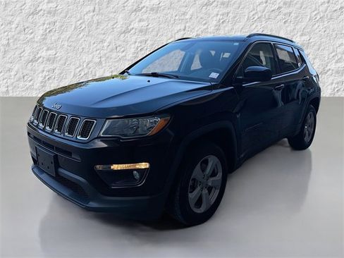 Used 2020 Jeep Compass Latitude w/ Popular Equipment Group image 7