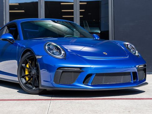 Certified 2018 Porsche 911 GT3 image 9