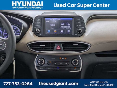 Used 2019 Hyundai Santa Fe SE image 20