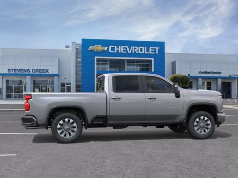 New 2026 Chevrolet Silverado 2500 LT AWD/4WD image 3