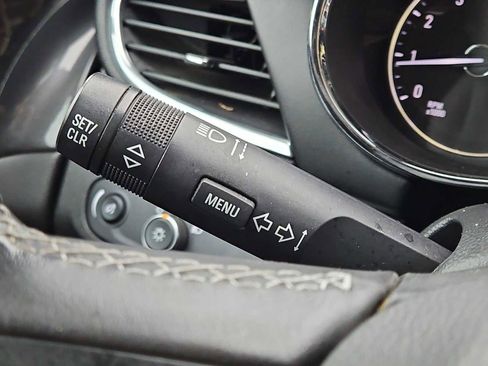 Used 2020 Buick Encore Preferred image 26