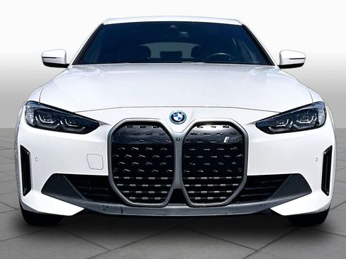 Certified 2023 BMW i4 eDrive35 w/ Premium Package RWD image 3