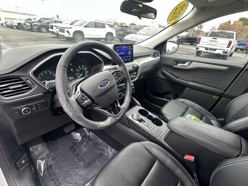 Used 2022 Ford Escape SEL image 13