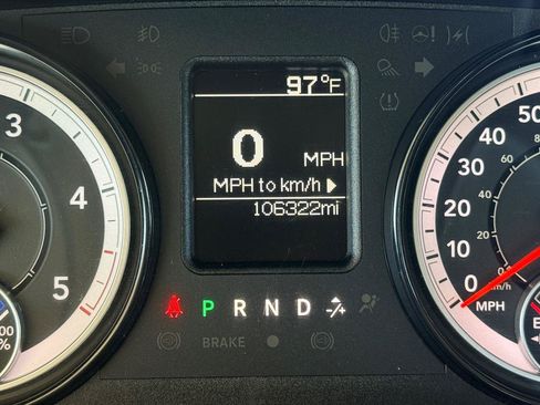 Used 2019 RAM 1500 Tradesman w/ Chrome Appearance Group RWD image 17