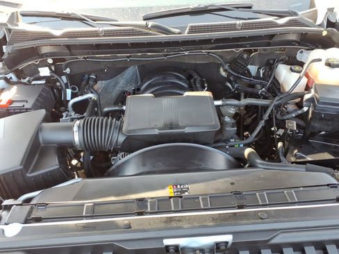 Used 2024 GMC Sierra 2500 SLE w/ SLE Convenience Package image 13