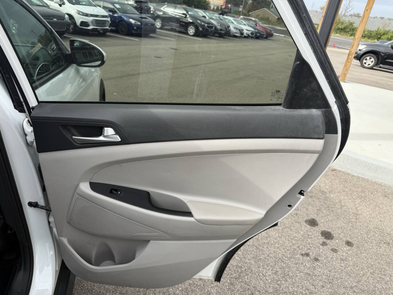 Used 2020 Hyundai Tucson SE w/ Cargo Package AWD/4WD image 16