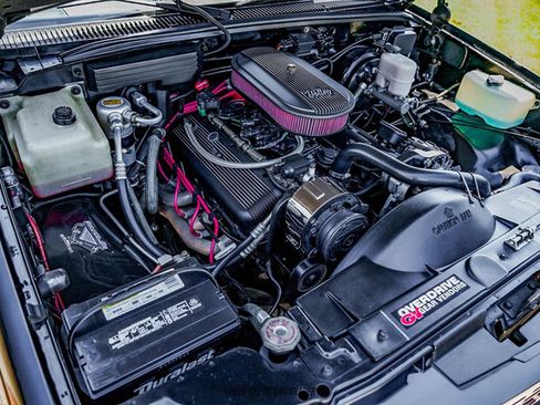 Used 1990 Chevrolet Silverado 1500 454 SS image 24