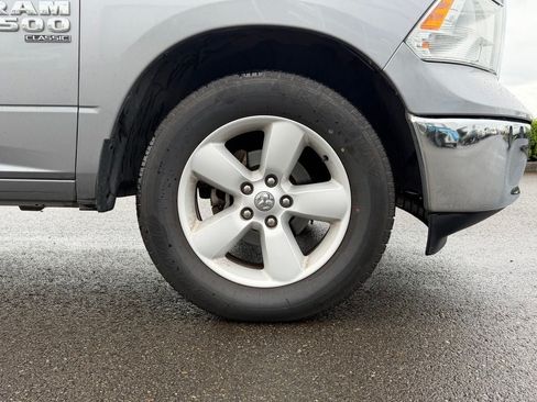 Used 2024 RAM 1500 Classic SLT AWD/4WD image 4