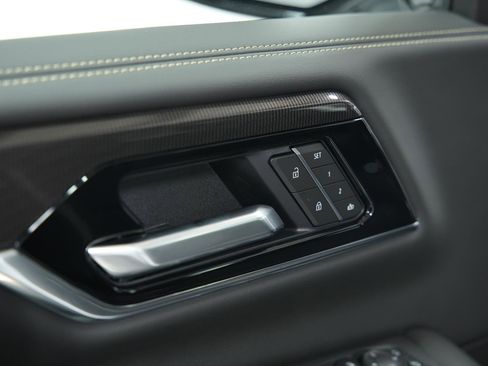 New 2026 GMC Yukon XL Elevation w/ Elevation Premium Package image 27