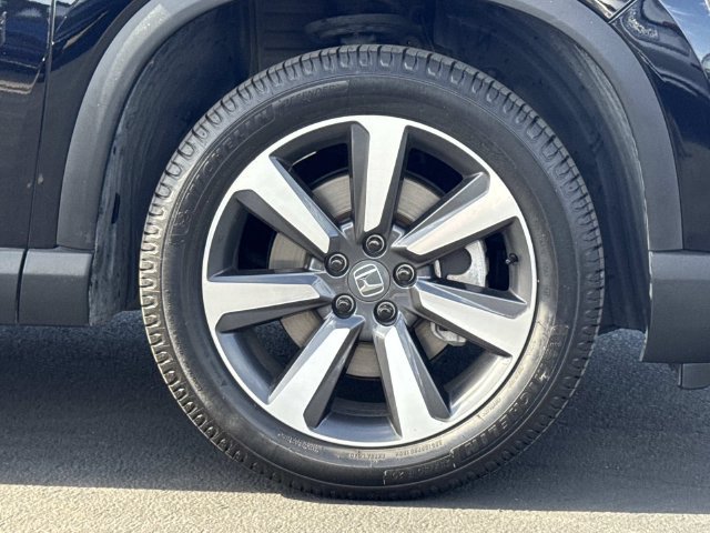 Used 2025 Honda Pilot Touring image 36