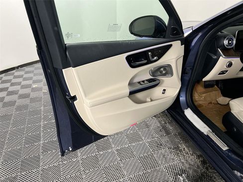 New 2026 Mercedes-Benz C 300 4MATIC Sedan image 15