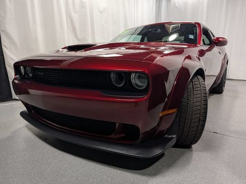 Used 2021 Dodge Challenger R/T Scat Pack RWD image 9