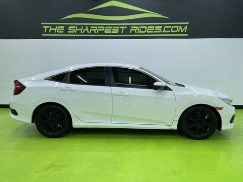 Used 2018 Honda Civic LX image 11
