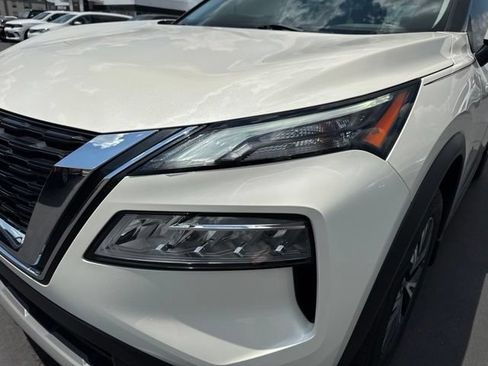 Used 2023 Nissan Rogue SV FWD image 22