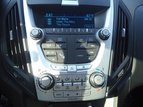 Used 2014 Chevrolet Equinox LS FWD image 18