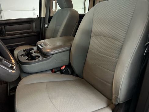 Used 2018 RAM 2500 Tradesman w/ Chrome Appearance Group AWD/4WD image 18