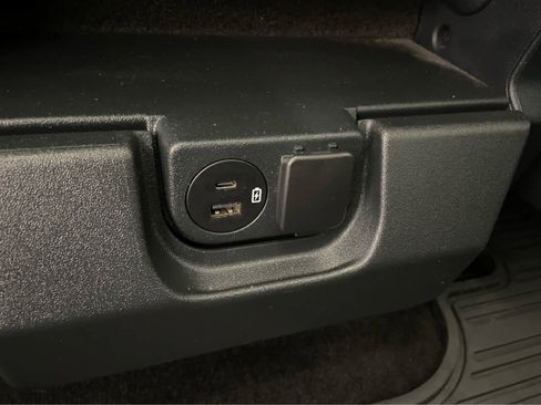 Used 2022 Ford F150 XLT w/ Equipment Group 302A High image 20