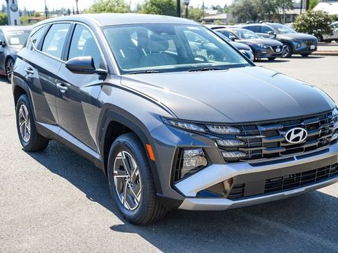 New 2026 Hyundai Tucson Blue SE AWD/4WD image 6