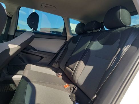 Used 2023 Volkswagen Taos S image 12