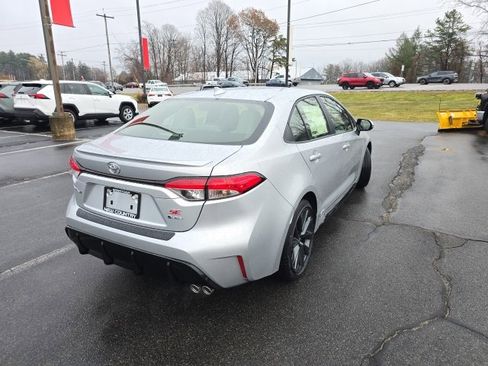 New 2026 Toyota Corolla SE image 3