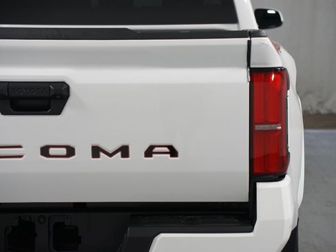 Used 2024 Toyota Tacoma SR5 image 10